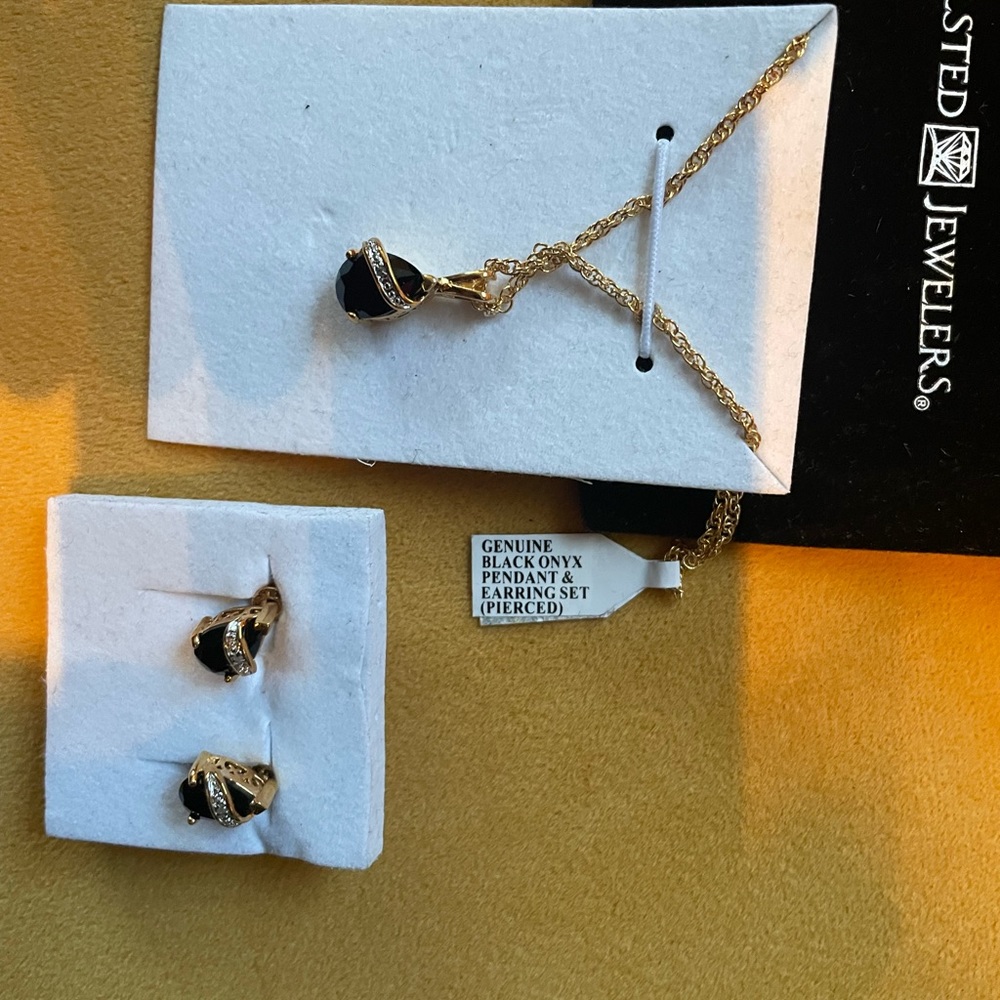 Women necklace